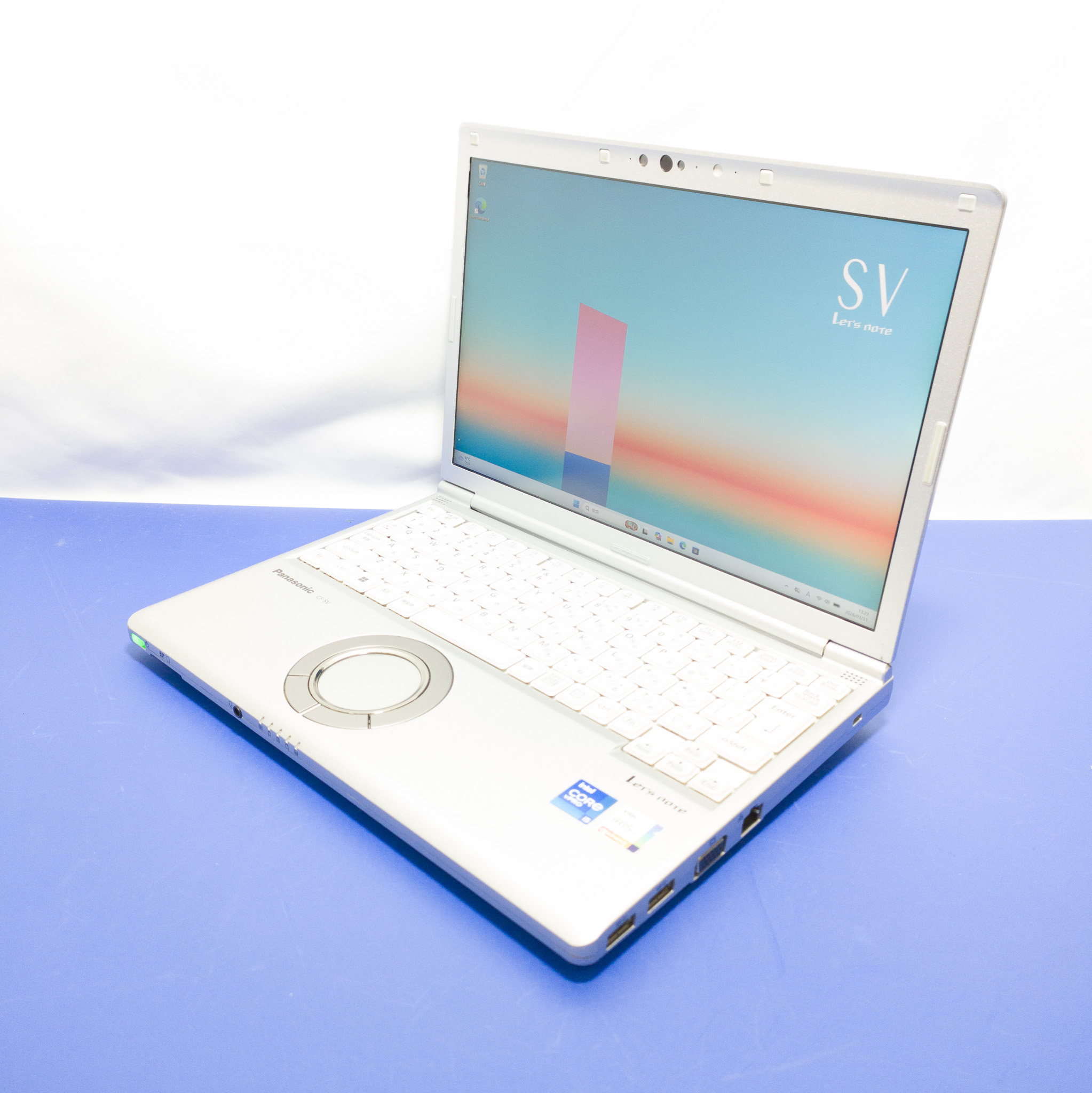 業界最安値!!【2022年モデル・超軽量919g!!】Let'snote SV1 (高性能CPU